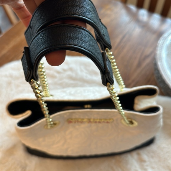 Betsey Johnson purse - Picture 6 of 15